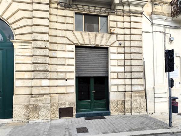 Negozio d'epoca in locazione